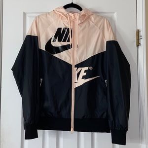 New Nike Windbreaker